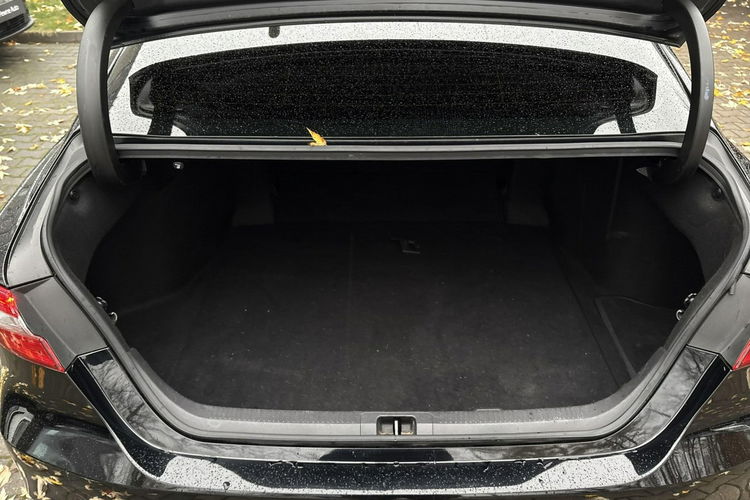 Toyota Camry 2.5 HSD 218KM PRESTIGE, gwarancja, FV23% zdjęcie 18