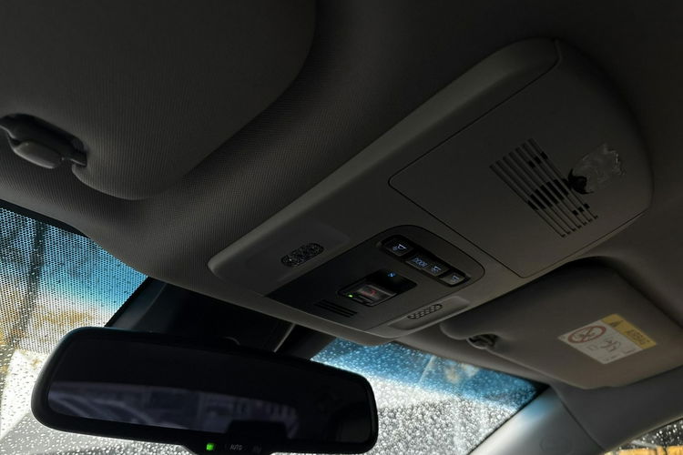 Toyota Camry 2.5 HSD 218KM PRESTIGE, gwarancja, FV23% zdjęcie 32