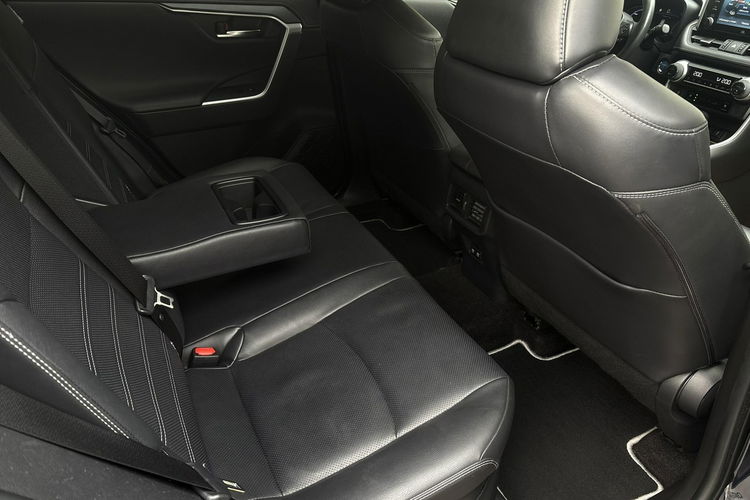 Toyota RAV-4 2.5 HSD 218KM 4x2 EXECUTIVE JBL, salon Polska, gwarancja, FV23% zdjęcie 13
