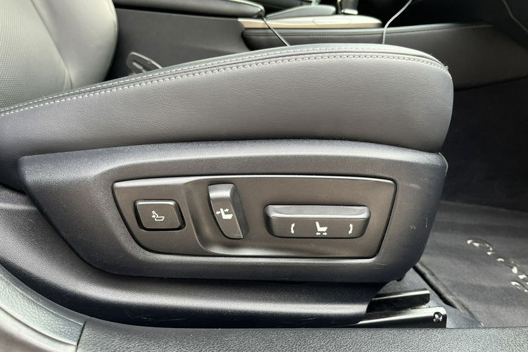 GS Lexus GS300/200t Elegance GWARANCJA FABRYCZNA  zdjęcie 30