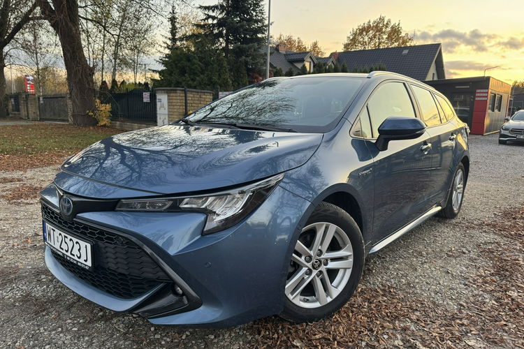 Toyota Corolla REZERWACJA 1.8 HSD F-Vat 23% Virtual PDC 360 Ast. Parkowani Distronic zdjęcie 2