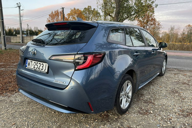 Toyota Corolla REZERWACJA 1.8 HSD F-Vat 23% Virtual PDC 360 Ast. Parkowani Distronic zdjęcie 4