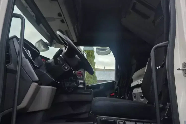 Scania R450 zdjęcie 13