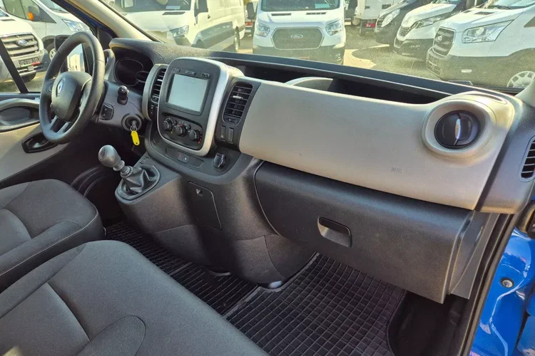 Renault Trafic Long 59999zł NETTO Brygadówka 6 osób 1.6dCi/120KM zdjęcie 23