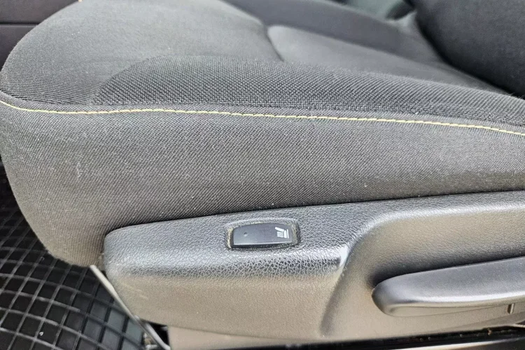 Renault Trafic Long 59999zł NETTO Brygadówka 6 osób 1.6dCi/120KM zdjęcie 16