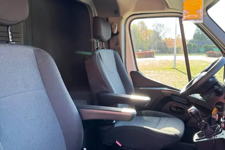 Renault Master zdjęcie 9