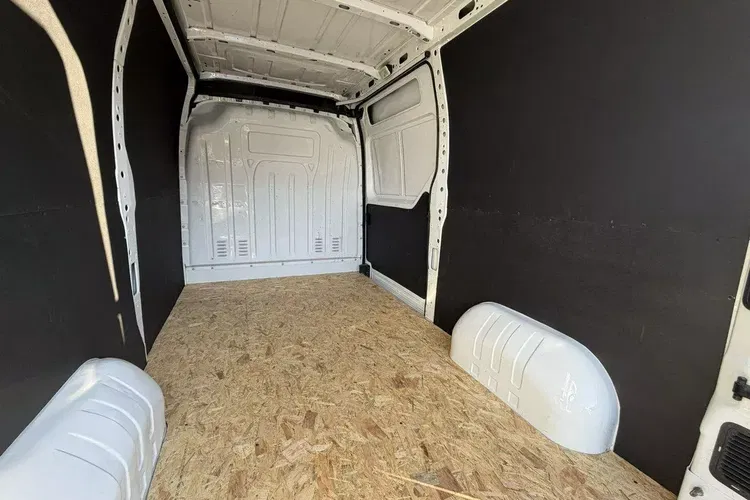 Renault Master zdjęcie 15