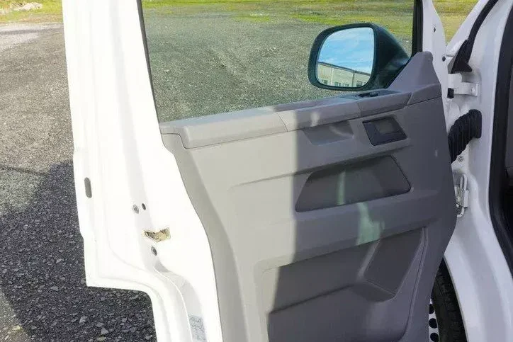 Volkswagen Transporter T6.1_ Doka _4Motion _ 4x4 zdjęcie 28