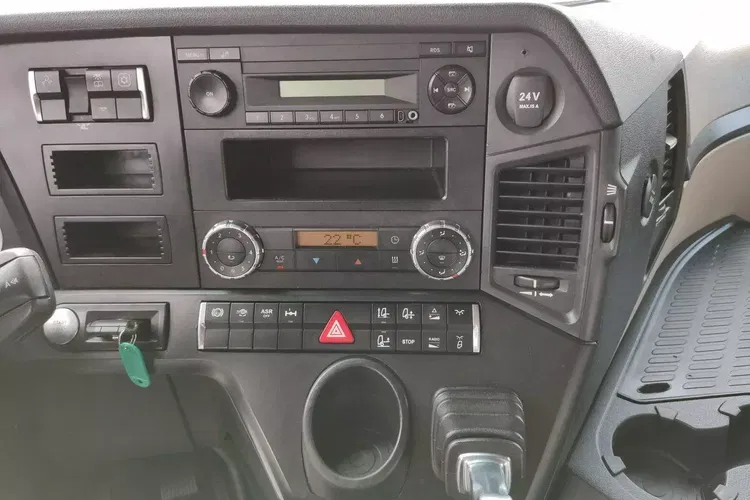 Mercedes ACTROS 1845 Euro 6 Low Deck Mega zdjęcie 16