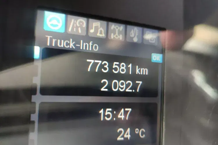 Mercedes ACTROS 1845 Euro 6 Low Deck Mega zdjęcie 18