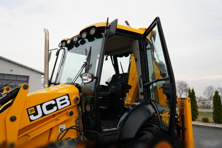 JCB 3CX / KOPARKO-ŁADOWARKA / JOYSTICK / SZYBKOZŁĄCZE / KLIMA / zdjęcie 30