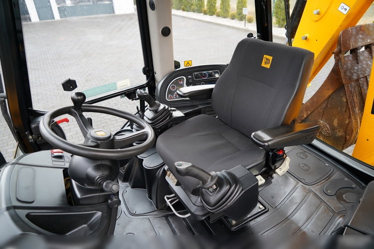 JCB 3CX / KOPARKO-ŁADOWARKA / JOYSTICK / SZYBKOZŁĄCZE / KLIMA / zdjęcie 32