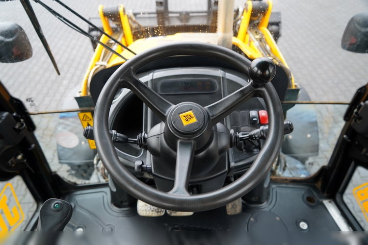JCB 3CX / KOPARKO-ŁADOWARKA / JOYSTICK / SZYBKOZŁĄCZE / KLIMA / zdjęcie 33