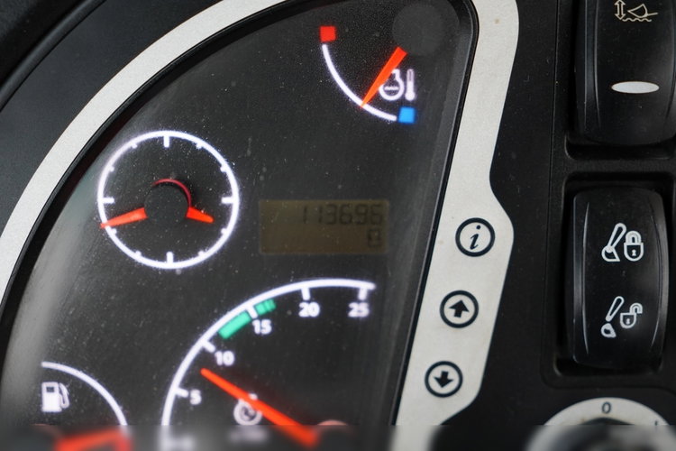 JCB 3CX / KOPARKO-ŁADOWARKA / JOYSTICK / SZYBKOZŁĄCZE / KLIMA / zdjęcie 42