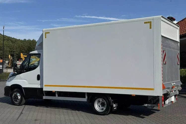 Iveco Daily 35C14 zdjęcie 18