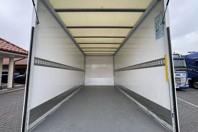 Iveco Daily 35C16 V zdjęcie 19