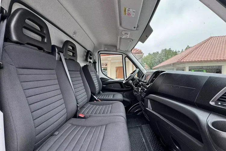 Iveco Daily 35C16 V zdjęcie 26