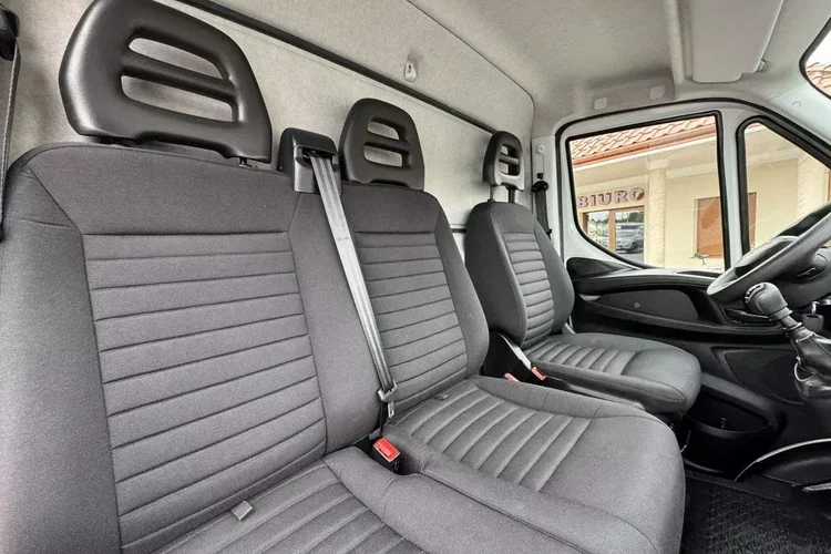 Iveco Daily 35C16 V zdjęcie 28
