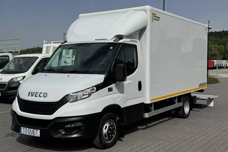 Iveco Daily 35C16 V zdjęcie 4