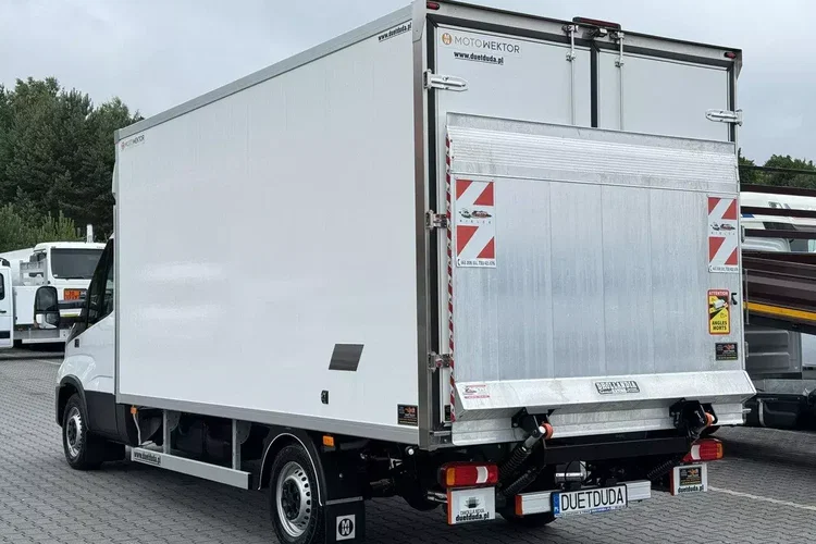 Iveco Daily 35S16 V zdjęcie 22
