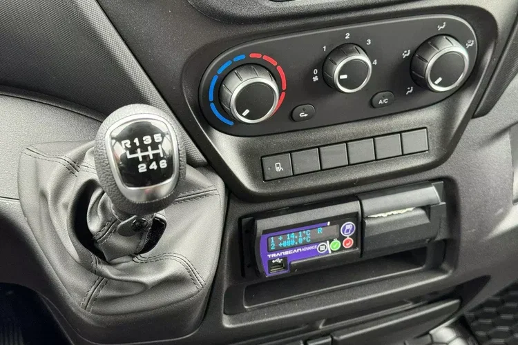 Iveco Daily 35S16 V zdjęcie 33