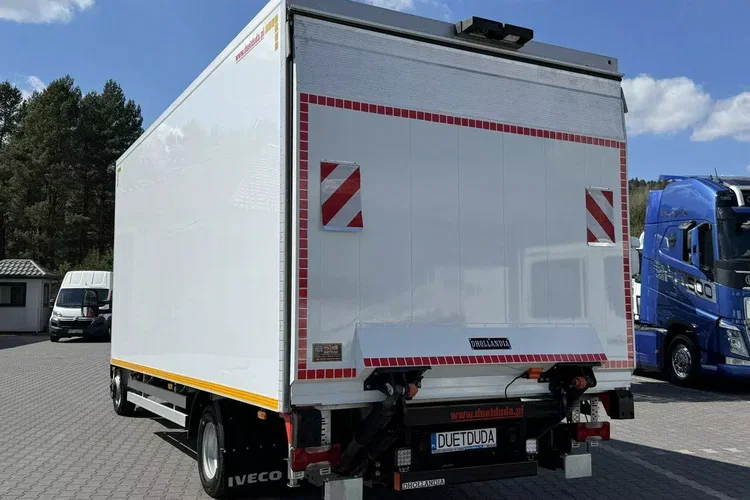 Iveco Daily 72C21 Mroźnia HI-MATIC Ściana Grodziowa Multitemperatura zdjęcie 30