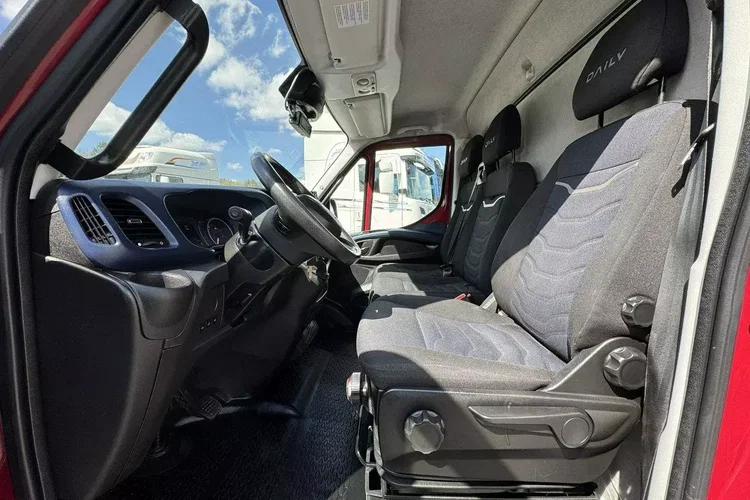 Iveco Daily 72C21 Mroźnia HI-MATIC Ściana Grodziowa Multitemperatura zdjęcie 31