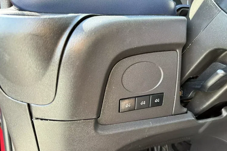 Iveco Daily 72C21 Mroźnia HI-MATIC Ściana Grodziowa Multitemperatura zdjęcie 34