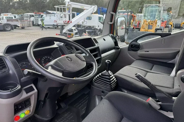 Renault Maxity zdjęcie 23