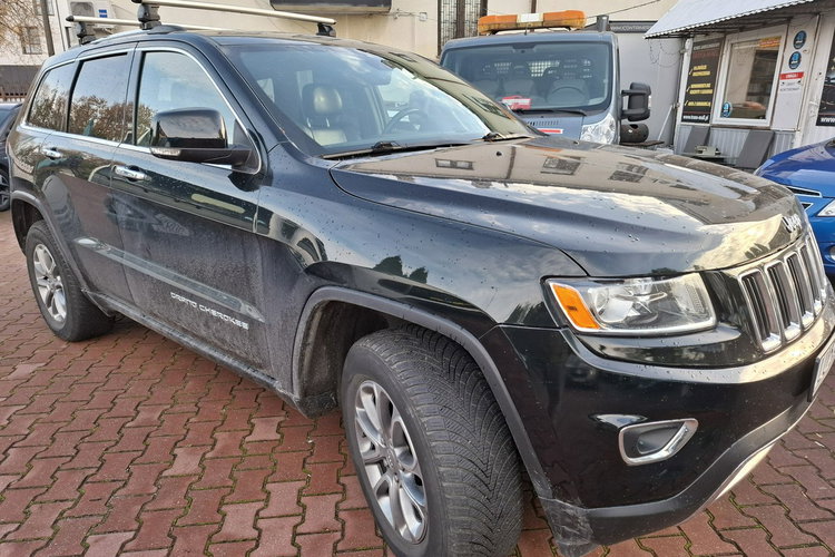 Jeep Grand Cherokee Benzyna + Gaz LPG. Zarejestrowany i Ubezpieczony w PL. Zadbany. zdjęcie 1