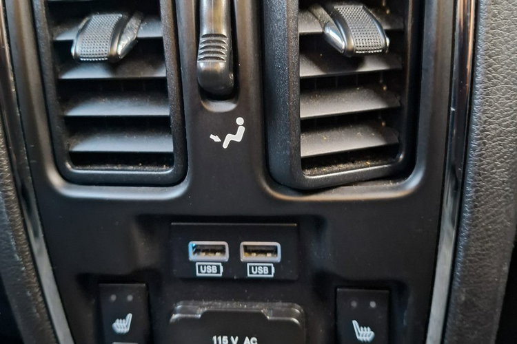 Jeep Grand Cherokee Benzyna + Gaz LPG. Zarejestrowany i Ubezpieczony w PL. Zadbany. zdjęcie 23