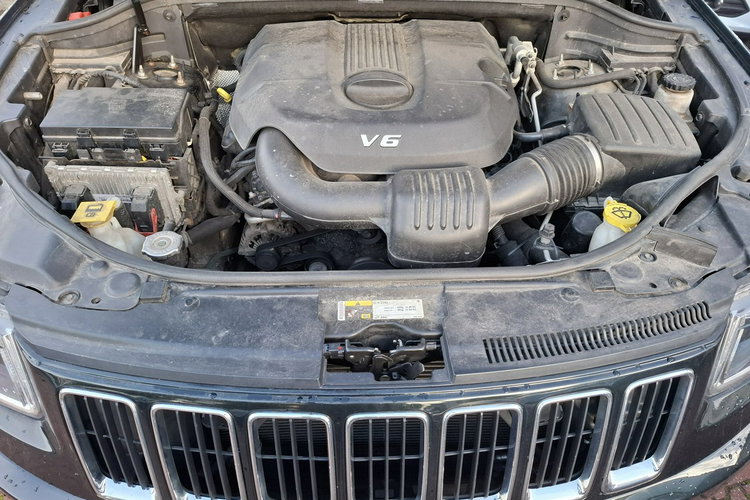 Jeep Grand Cherokee Benzyna + Gaz LPG. Zarejestrowany i Ubezpieczony w PL. Zadbany. zdjęcie 30