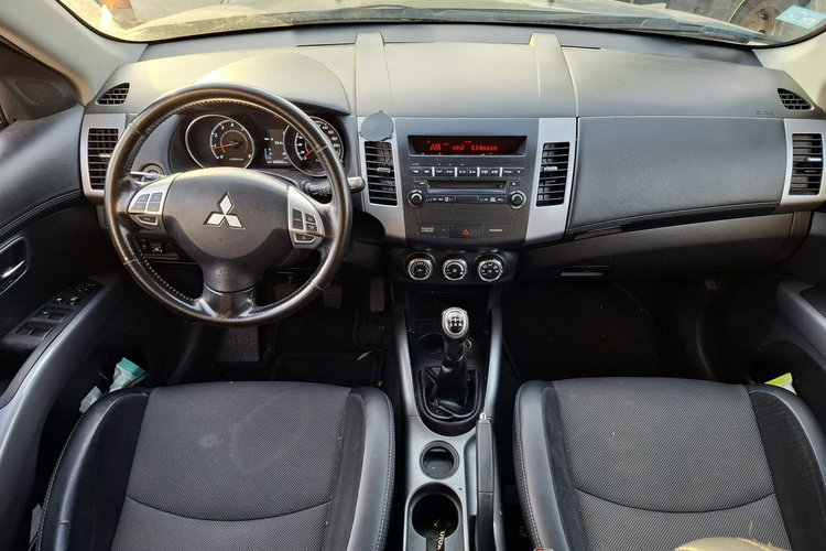 Mitsubishi Outlander 2.0 Benzyna + Gaz. Manual. Zadbany. Doinwestowany. I-rej.: 2013r. zdjęcie 10