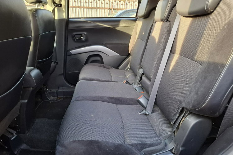 Mitsubishi Outlander 2.0 Benzyna + Gaz. Manual. Zadbany. Doinwestowany. I-rej.: 2013r. zdjęcie 21