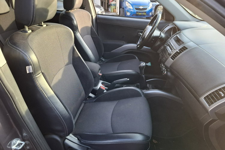 Mitsubishi Outlander 2.0 Benzyna + Gaz. Manual. Zadbany. Doinwestowany. I-rej.: 2013r. zdjęcie 22