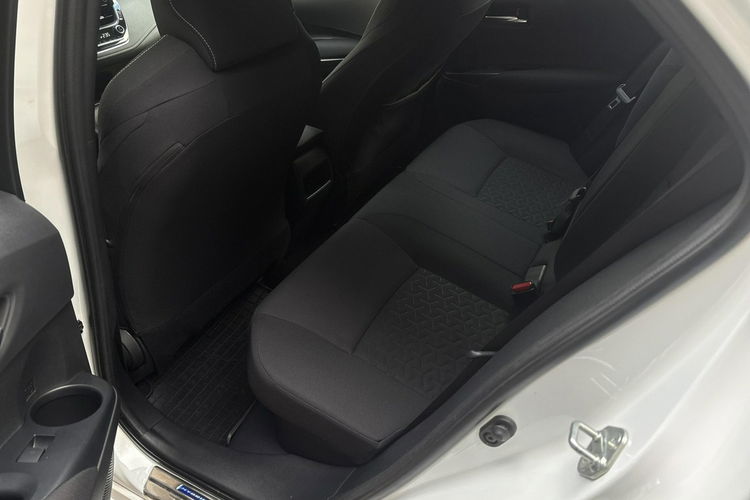 Toyota Corolla 1.8 Hybrid COMFORT TECH, salon Polska, gwarancja, FV23% zdjęcie 12