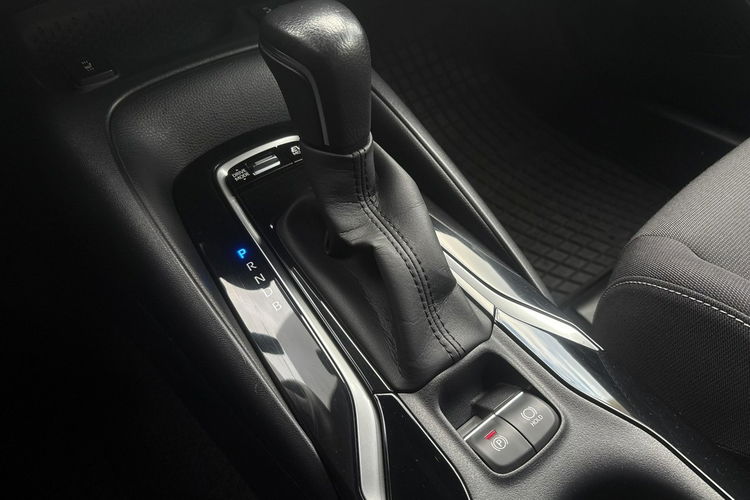 Toyota Corolla 1.8 Hybrid COMFORT TECH, salon Polska, gwarancja, FV23% zdjęcie 23