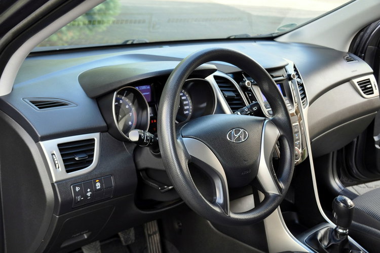 i30 1.4i(100KM) Lift Led Klimatyzacja Welur I Właściciel ASO Hyundai zdjęcie 22