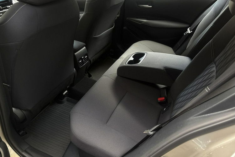 Toyota Corolla 1.8 Hybrid COMFORT, salon Polska, gwarancja, FV23% zdjęcie 10