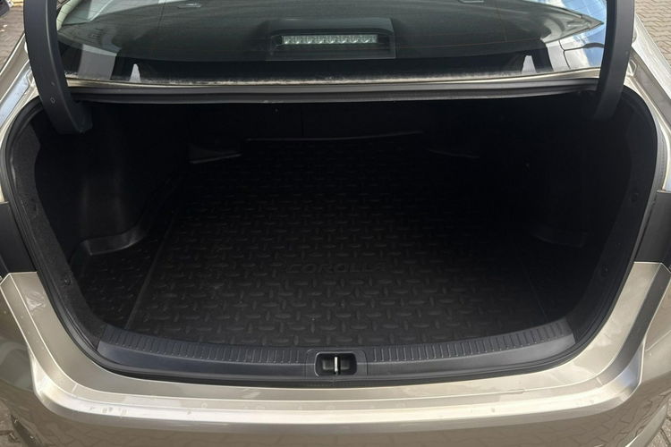 Toyota Corolla 1.8 Hybrid COMFORT, salon Polska, gwarancja, FV23% zdjęcie 11