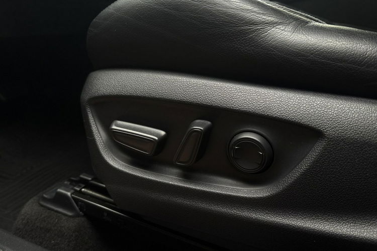 Toyota C-HR 2.0 HSD 184KM SELECTION, salon Polska, gwarancja zdjęcie 29