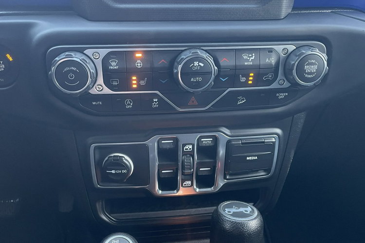 Jeep Wrangler SAHARA 4x4 3.6 284KM Automat Kam. Cof. Navi Podgrz. fot + kierownica zdjęcie 21