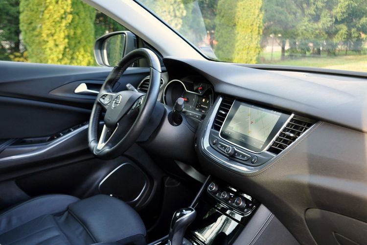 Opel Grandland X 2.0D(177KM) 112tyś.km Full Led Navi Kamera Skóry El.Fotele Alu19"Full zdjęcie 18