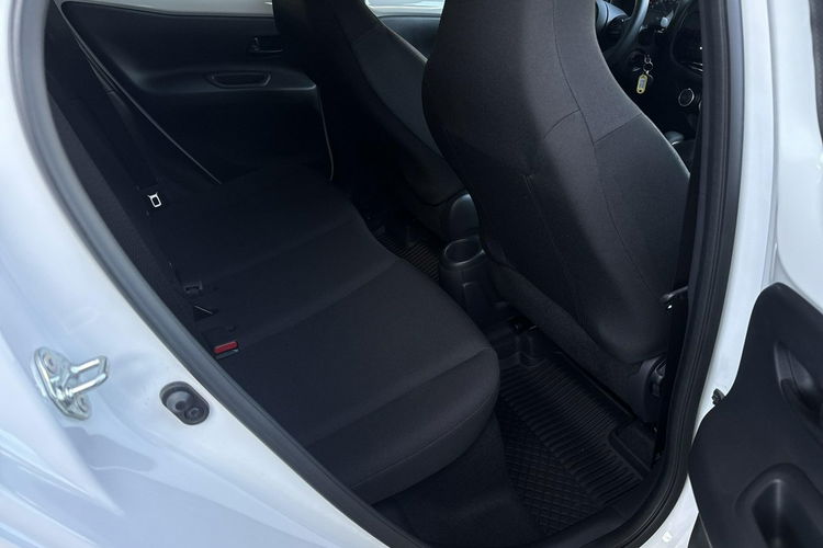 Toyota Aygo X 1.0 VVTi 72KM CVT COMFORT, salon Polska, gwarancja, FV23% zdjęcie 13