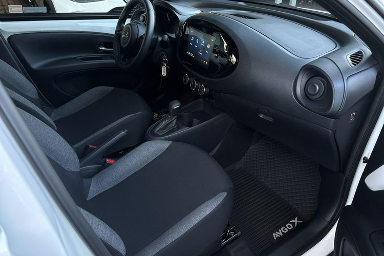 Toyota Aygo X 1.0 VVTi 72KM CVT COMFORT, salon Polska, gwarancja, FV23% zdjęcie 14