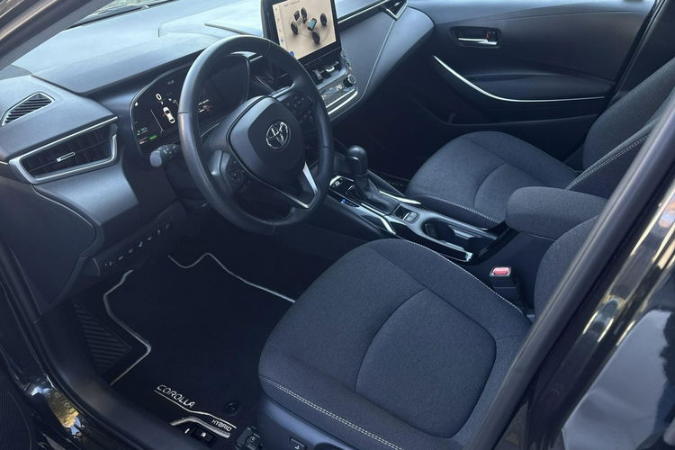 Toyota Corolla 1.8 Hybrid COMFORT TECH, salon Polska, gwarancja, FV23% zdjęcie 32