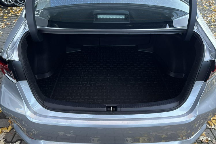 Toyota Corolla 1.5 VVTi 125KM COMFORT TECH, salon Polska, gwarancja, FV23% zdjęcie 13