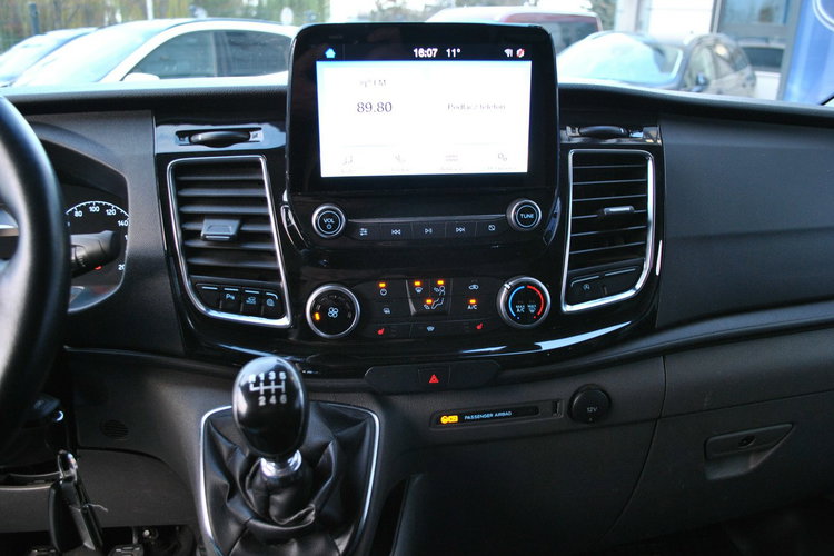 Transit Custom Custom Van Limited 300L1H1 2.0 EcoBlue 130KM ASO Forda Warsztat zdjęcie 20