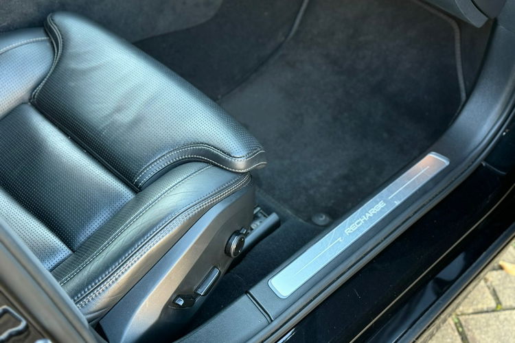 V90 Volvo V90 T8 AWD Plug-In Hybrid R-Design zdjęcie 22