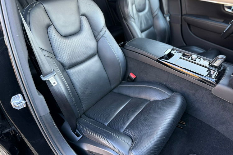 V90 Volvo V90 T8 AWD Plug-In Hybrid R-Design zdjęcie 8